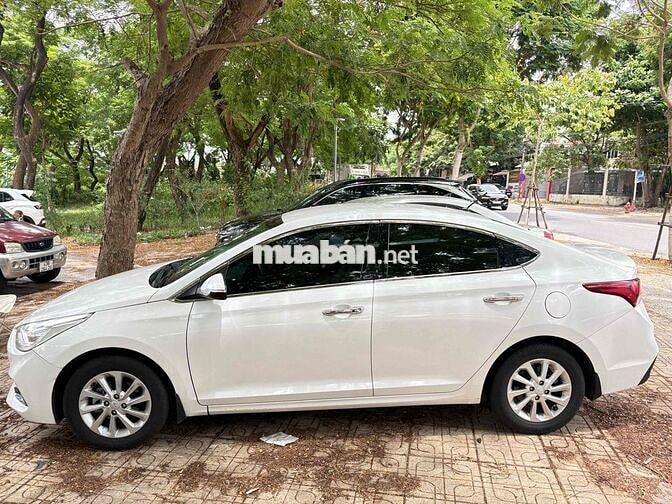 Hyundai Accent 2019 Tiêu chuẩn Số tự động Trắng