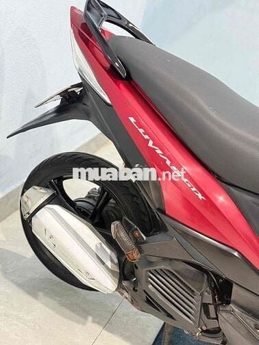 Yamaha Luvias FI Đỏ