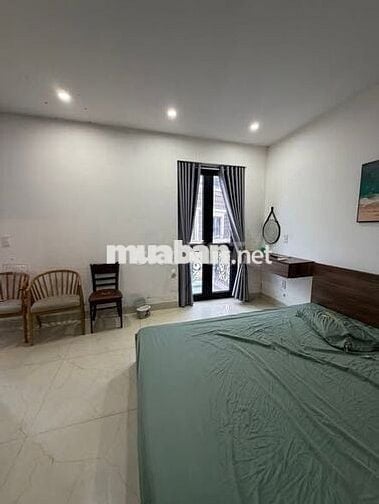 Cho thuê phòng Studio shophouse Manor Crown tầng 3 (thang bộ) 