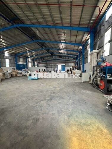 xưởng cho thuê Đức Hòa Long An DT 2500m giá 120tr