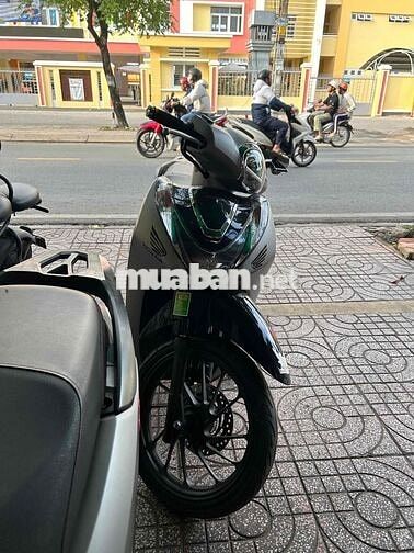 Honda SH Mode 125cc ,Bạc 9700km