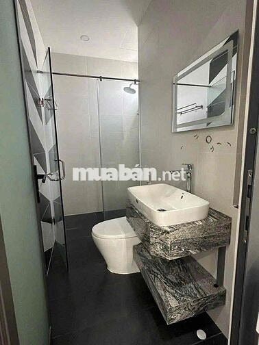 Cho Thuê Căn Hộ Studio Ban Công Full Nội Thất Ngay Trung Tâm Quận 4
