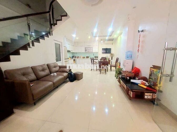 cho thuê nhà Phân lô Hoàng Văn Thái, 80m x 4 tầng, oto tránh