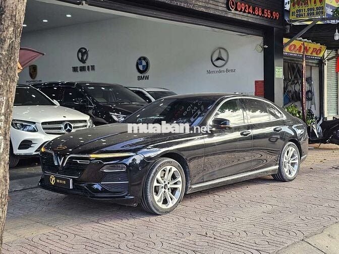 VinFast Lux A Plus 2022 65.000 km Đen