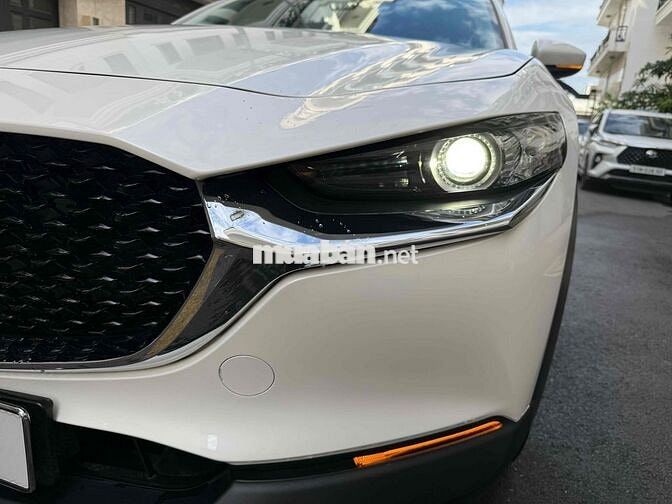 Mazda CX30 Luxury 2024 Trắng 16.000 km