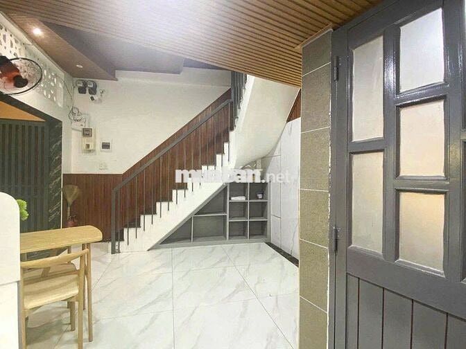 Cho thuê nhà FULL Nội Thất hẻm đường Sư Vạn Hạnh, P.9, Quận 10