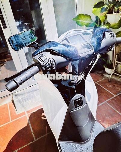 Honda SH 160 4000km Trắng