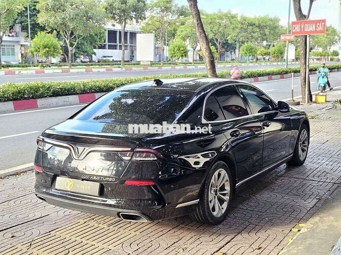 VinFast Lux A Plus 2022 65.000 km Đen