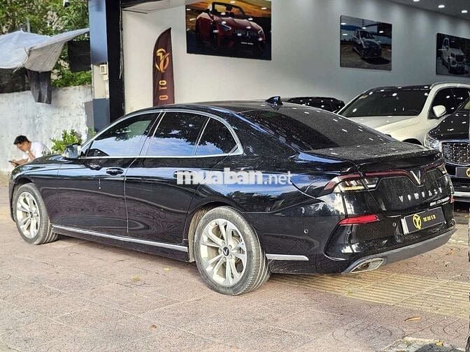VinFast Lux A Plus 2022 65.000 km Đen