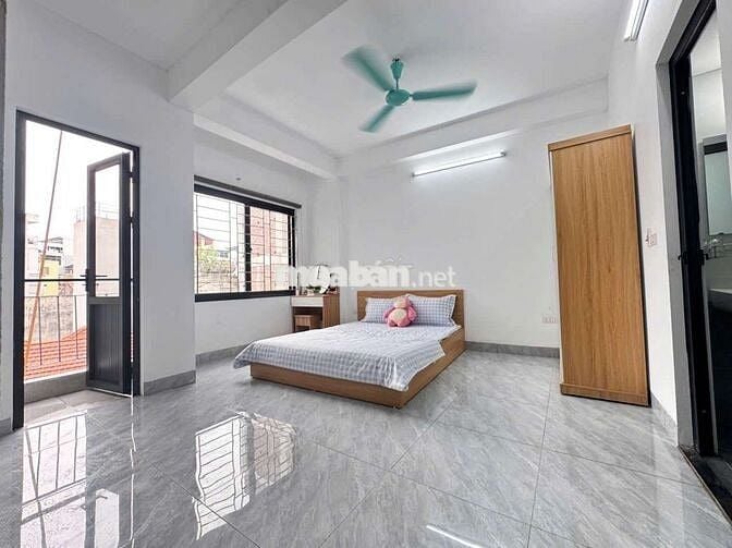 bóc tem CCMN 30m2, bếp tách riêng, ban công thoáng tại Mễ Trì Thượng