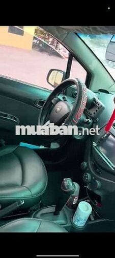 Chevrolet Spark Van 2016 AT màu Đỏ