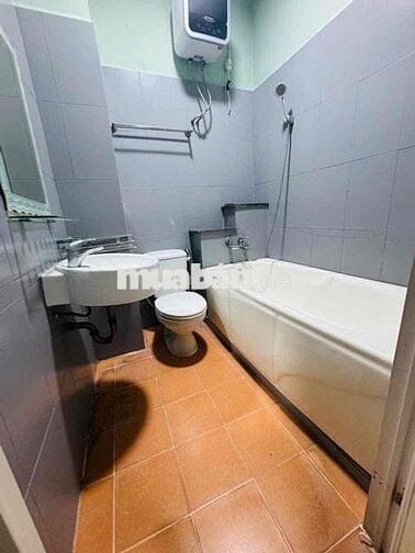 (THUÊ NHÀ) TÂN BÌNH - NGUYỄN HỒNG ĐÀO - 37M2 - 3 TẦNG -CHỈ 13TR/THÁNG
