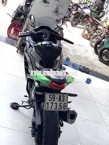Kawasaki Ninja ABS 2017 Đen, Xanh lá