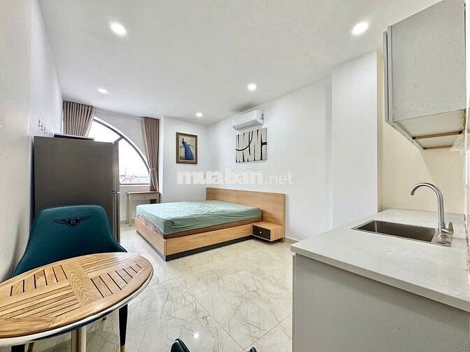 Cho thuê căn hộ 40m², full nội thất - Chỉ 6.8 triệu - Vạn Phúc City