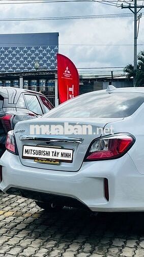 Mitsubishi Attrage MT 2025 Trắng Ghế da