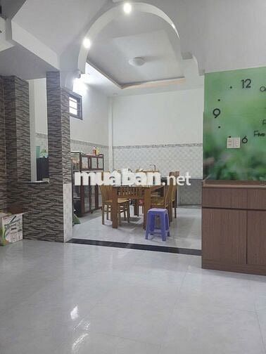 Phòng cho thuê trong nhà nguyên căn gần KTX khu B