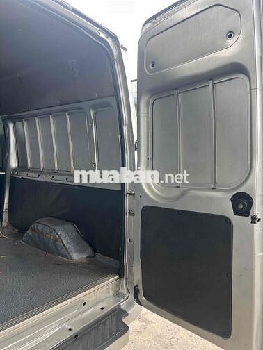 Ford Transit 2011 6 chỗ Bạc
