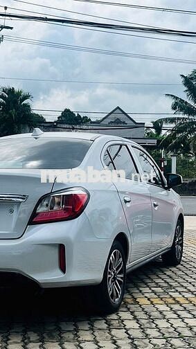 Mitsubishi Attrage MT 2025 Trắng Ghế da