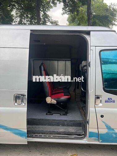 Ford Transit 2011 6 chỗ Bạc