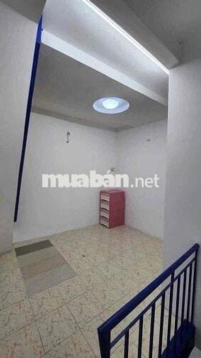 Giá thuê: 5.500.000 vnd/tháng  CHÍNH CHỦ CẦN CHO THUÊ NHÀ 1 TRỆT 2 LẦU