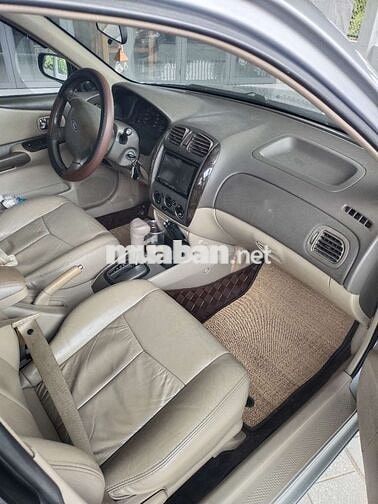 Ford Laser Số tự động Bạc