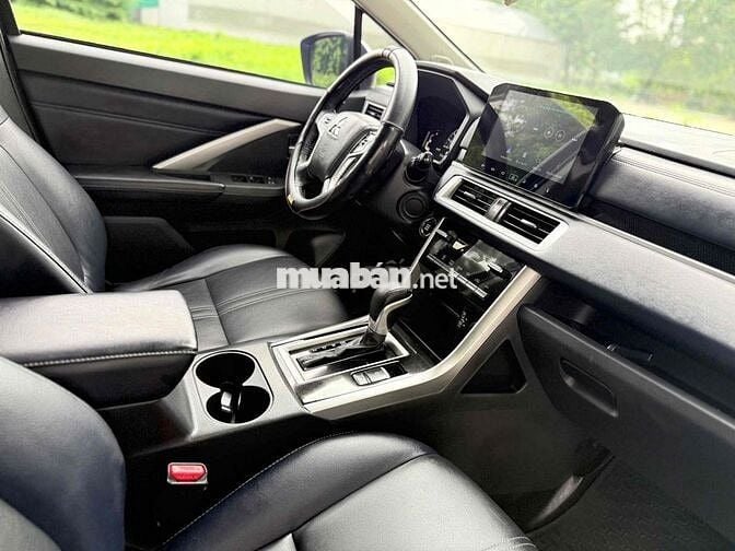 Mitsubishi Xpander Cross AT 2024 Đen 50.000 km