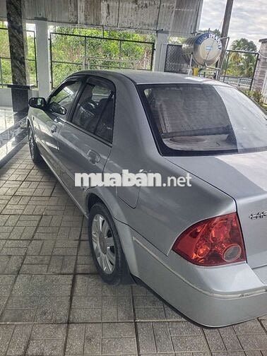 Ford Laser Số tự động Bạc