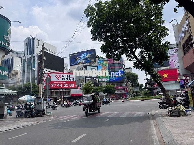 CHO THUÊ MẶT TIỀN LÝ TỰ TRỌNG DT 150M2 GIÁ 60TR