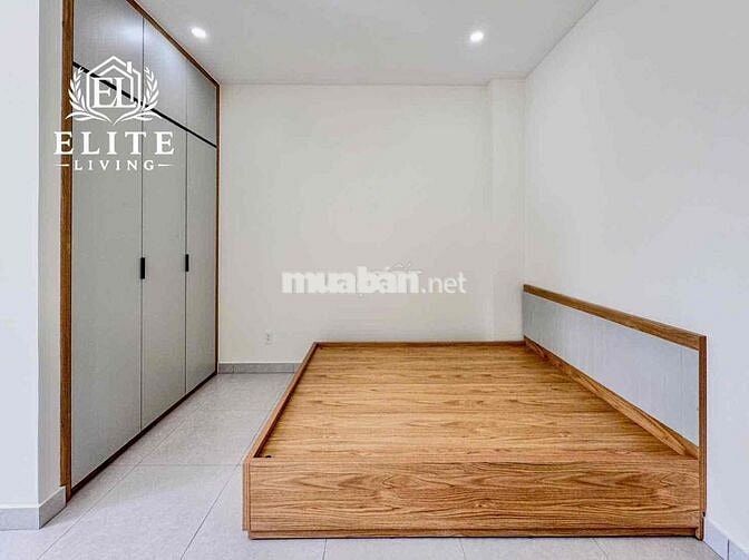 Phòng Cho Sinh Viên Đh Ngân Hàng — Hoàng Diệu 2 — Kha vạn Cân
