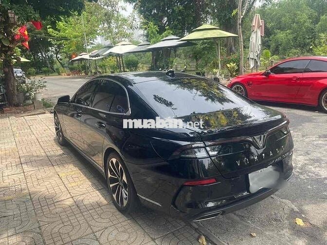 Vinfast Lux A 2.0 Premium 2021 Cao cấp Đen