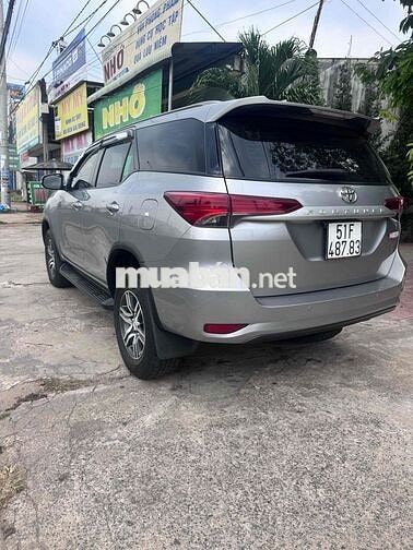 Toyota Fortuner 2017 Số sàn Máy dầu Bạc