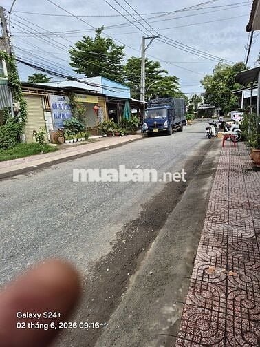 Bán đất mặt tiền ngay trung tâm P. Tân Hạnh- Vĩnh Long