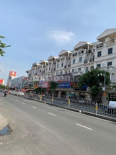 Cho thuê 1 cặp Cityland Nguyễn Văn Lượng Gò Vấp.Diện tích 10x20 5 Tầng