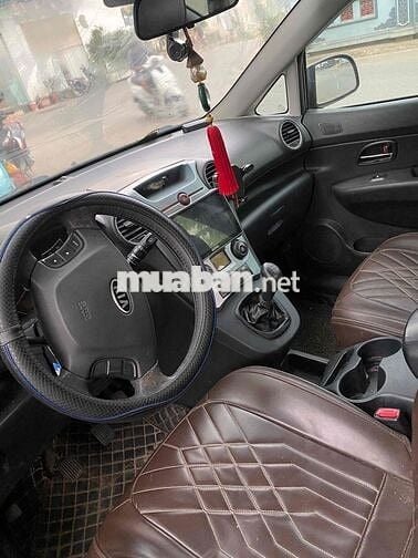 Kia Carens 2016 Số sàn 7 chỗ Nâu