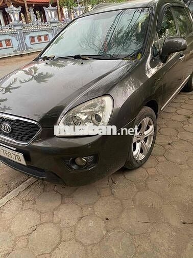 Kia Carens 2016 Số sàn 7 chỗ Nâu