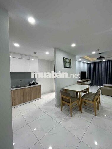 Cho thuê CC 2PN Saigon South full nội thất, giá tốt, cách RMIT 5 phút