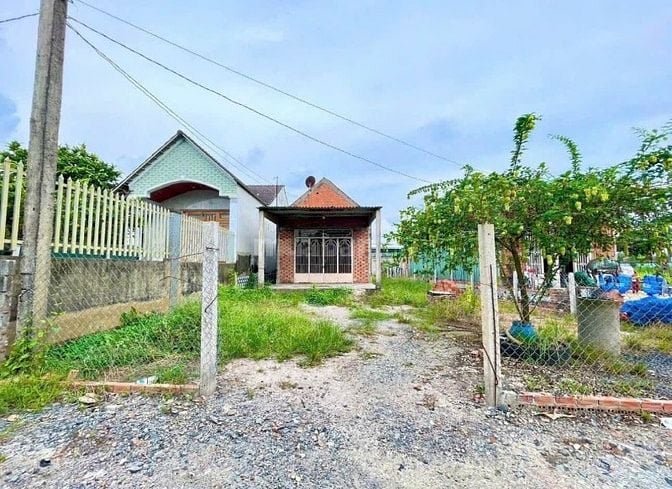 Bán đất TẶNG NHÀ đường An Bình An Phú Trảng Bàng giá chỉ 690TR