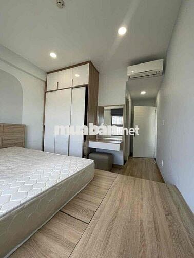 Cho thuê CC 2PN Saigon South full nội thất, giá tốt, cách RMIT 5 phút