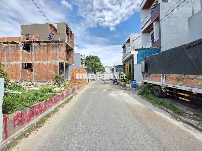 Đất gần Chợ Tân Bình phường Tân Bình Tp Dĩ An 