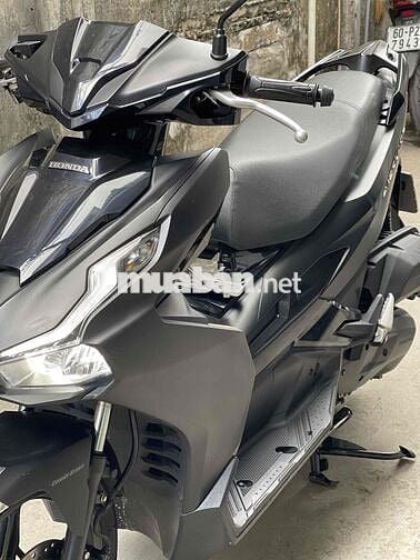 Honda Air Blade 125 4val 2024 Đen , bstp chính chủ
