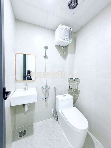 Bóc tem CCMN 28m2 Full đồ. máy giặt riêng, ban công tại Trương Định