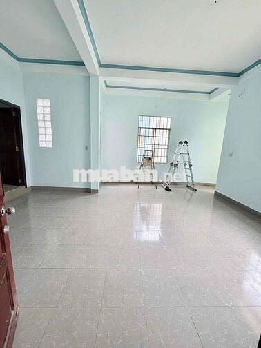 Cho thuê biệt thự  góc 2 mặt tiền 600m2 ngay trung tâm NK