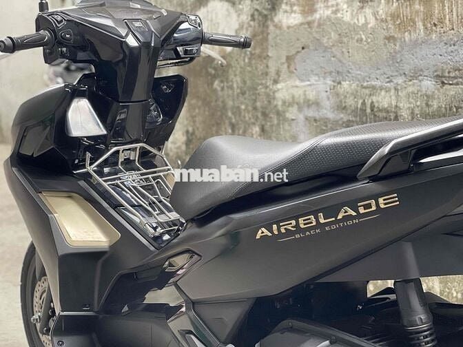 Honda Air Blade 125 4val 2024 Đen , bstp chính chủ