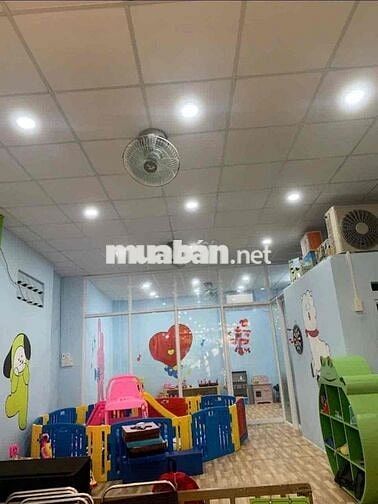 Cho Thuê nhà HXT Lê Quang Định  100m2 giá 1x tr  sân rộng