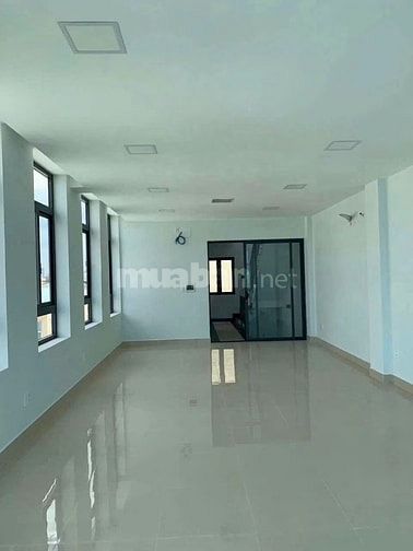 Cho thuê toà nhà mặt tiền Nguyễn Văn Lượng Gò Vấp. 5x18 6 Tầng có hầm 