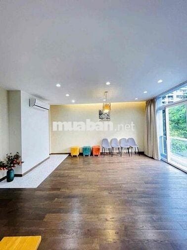 CHO THUÊ BIỆT THỰ NAM THÔNG PHÚ MỸ HƯNG QUẬN 7