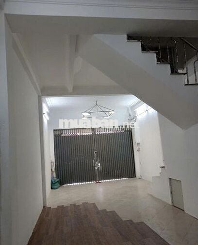 🌻 Cho Thuê Nhà MT Hoàng Diệu_Q.PN_6x20m_Trệt 3 Lầu.