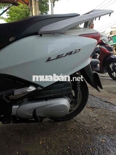 Honda Lead 110 fi Trắng, Đen