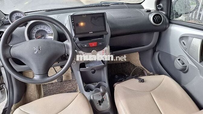 Peugeot 2010 Số tự động