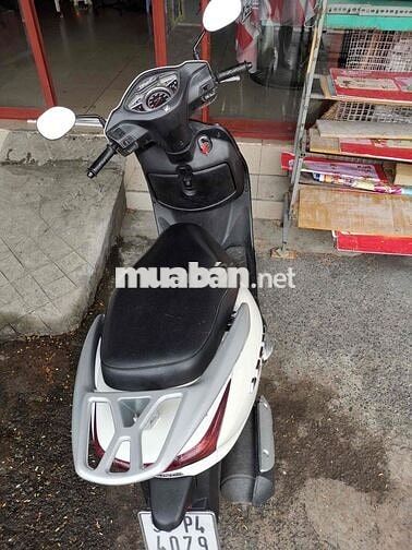 Honda Lead 110 fi Trắng, Đen
